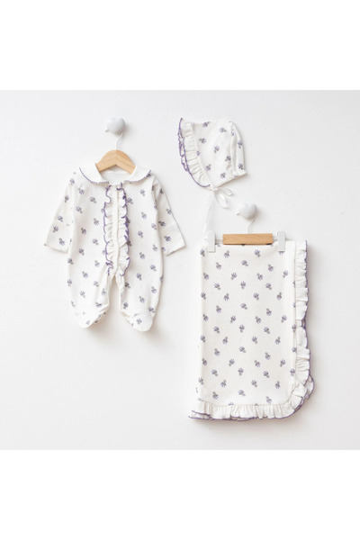 Momercy Kız Bebek Tulum 3’lü Set Lavanta Baskılı Battaniyeli – Hastane Çıkışı