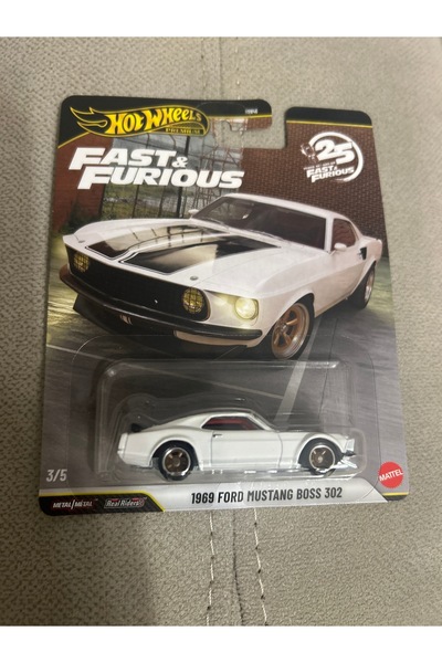 HOT WHEELS Premium 1969 Ford MUSTANG BOSS 302 HNW46 JHW72