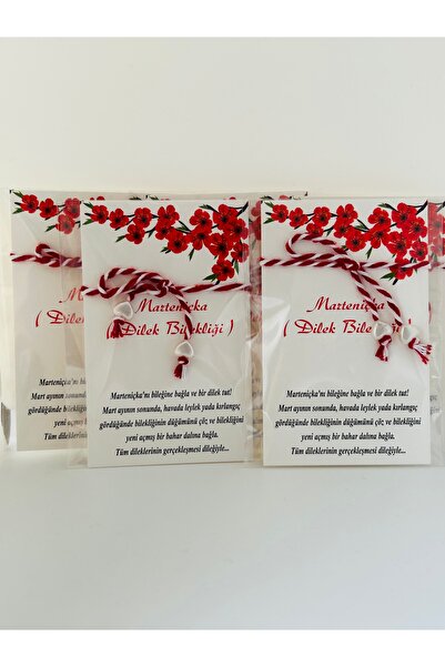 marteniçka 10-Piece Bracelet with Hearts, Cards, and Gelatin