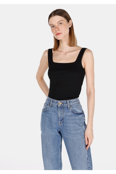 Colin's Slim Fit Women's Black Undershirt