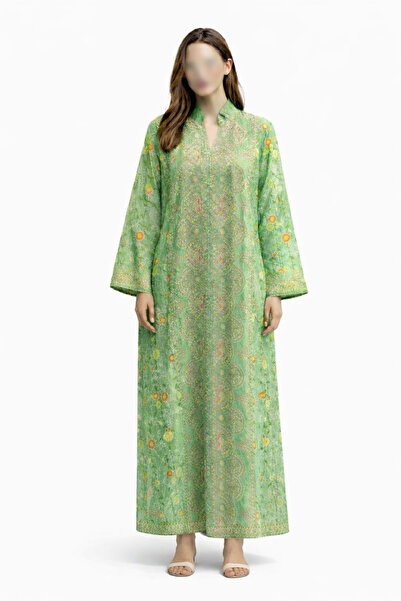 RONZA A jalabiya with openwork embroidery.