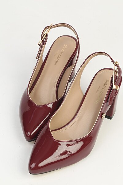 Pierre Cardin حذاء بكعب نسائي من الجلد اللامع باللون العنابي PC-55796