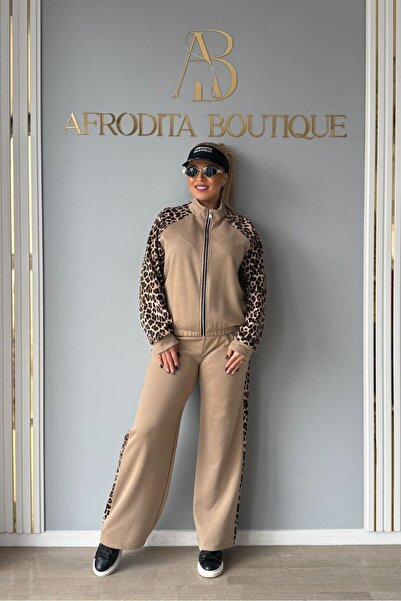Afrodita Boutique Crest Set