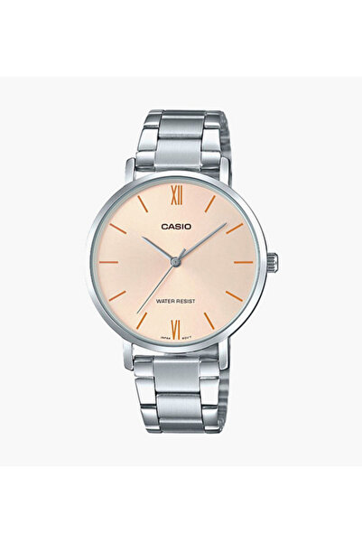 Casio ساعة نسائية فضية تناظرية بسوار معدني