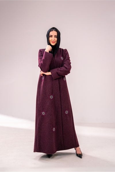 Abay Winter wool pattern - black and purple