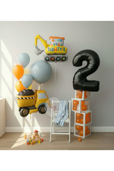 parti kral 2 Yaş İnşaat Temalı Balon Seti