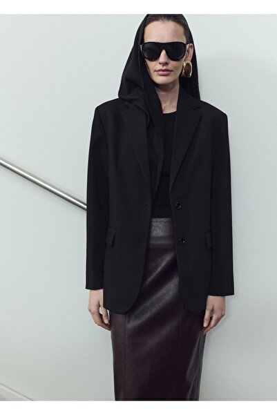 MANGO Woman Kapaklı cepli düz kesim blazer ceket