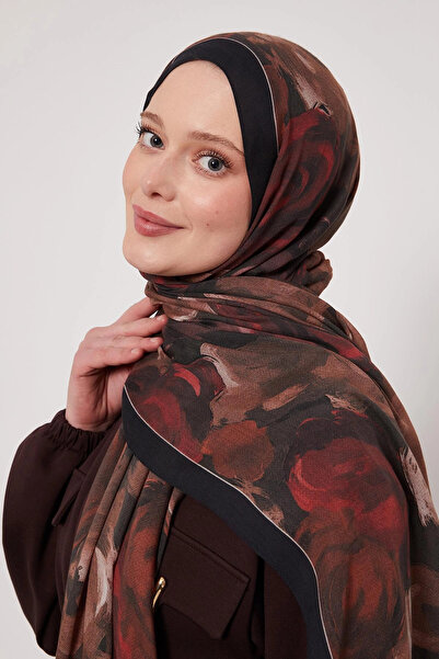LuvenSara Patterned Silk Shawl - Endless Black