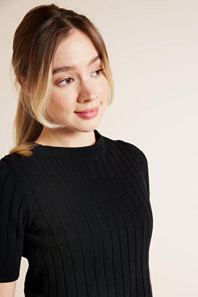 Avrile Ribbed Knitwear Set