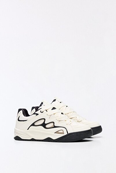 Bershka Kalın tabanlı kaykay ayakkabısı