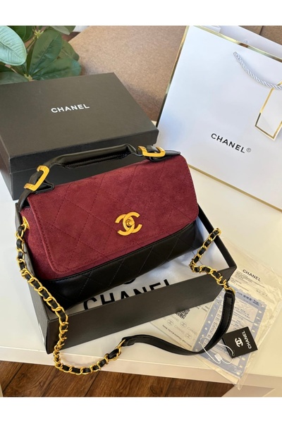 BARAQA Mr. Elegant leather chain bag ❣️