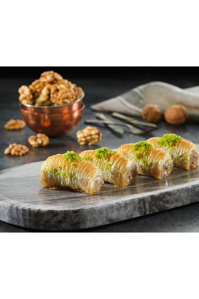 Güllüoğlu Kübban Sarı Burma Cevizli - 1kg