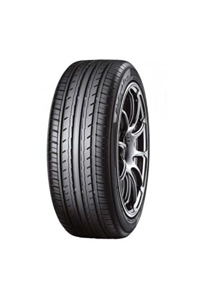 Yokohama Anvelopa Vara 185/65 R15 Bluearth Es32 88 T