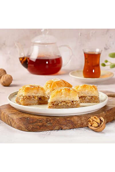 Cevizli Baklava 500 gr paket ( 12-14 dilim )