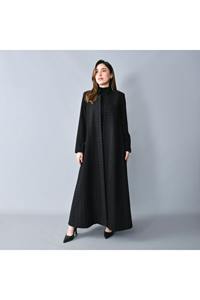 HAWRAA ABAYA A luxurious abaya with an elegant design that combines simplicit...