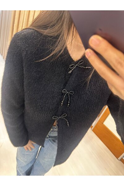 inmuse Knitted Cardigan with Hidden Snap Fasteners and Pearl Bow Detail