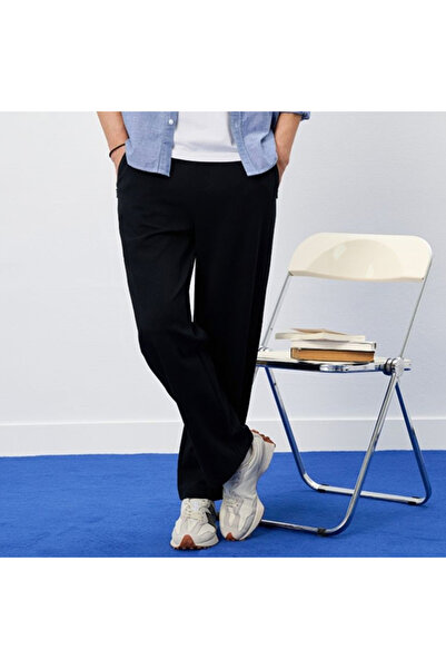 Giordano Men’s Relaxed Straight Interlock Jogger