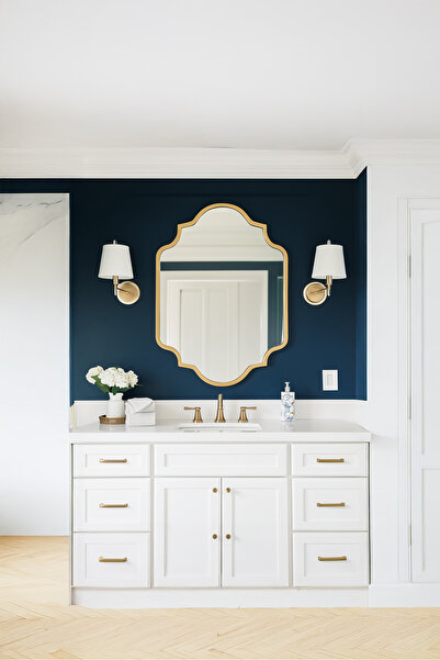 Dekoratif Duvar Aynası - Gold Çerçeveli Estetik Banyo Aynası - Modern Konsol Aynası