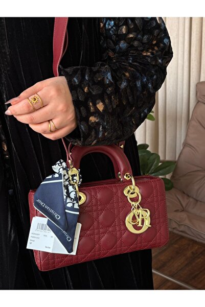 Velvet Vault Iconic women's handbag and shoulder bag with a geometric quilted...