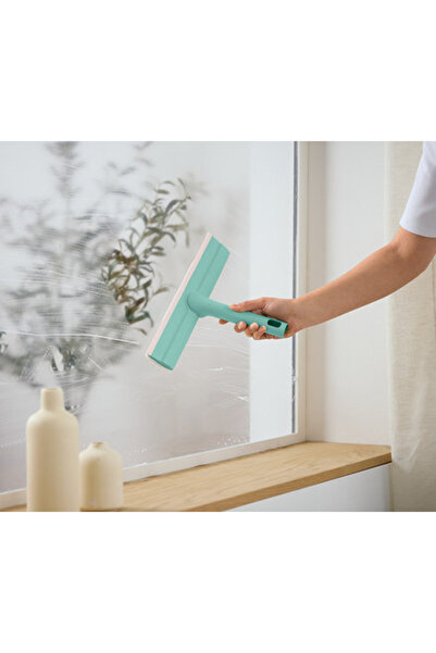 Tchibo مساحة الزجاج الأمامي