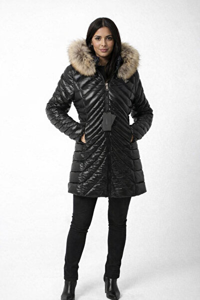 ElieAtelier Kadın Siyah Kapüşonlu Kürk Detaylı Uzun Şişme Mont Parlak Kumaş K...