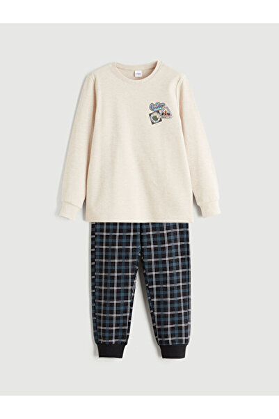 LC Waikiki Висококачествени артикули от Çelebi Store Комплект пижама за момче...