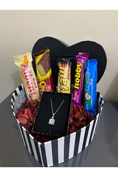 Hediye Kutusu Sevgililer Günü Doğum Günü Özel Zarif Kolye&Çikolata&Siyah Kalp...