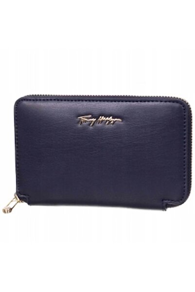 Tommy Hilfiger Women's Wallet