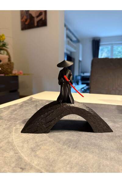 MYA 3D TASARIM ATÖLYESİ 3D Samuray Minimalist Dekor Yayıncı Obje Biblo
