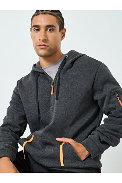 Take Two By Styli هودي رجالي رمادي بنصف سحاب وجيب أمامي