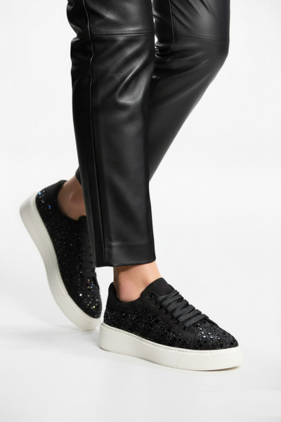 Fox Shoes Y444708402 Black Suede Stone Detailed Women's Sports Shoes Sneakers