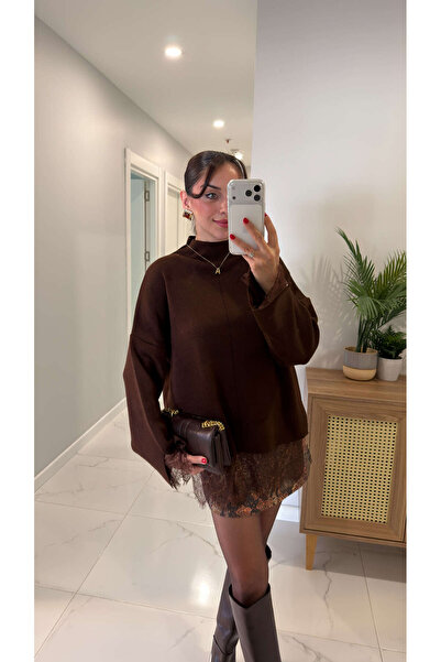 BİRCANÇİL Tricotaj Neyos Acı Kahve cu detaliu din dantelă la marginea fustei
