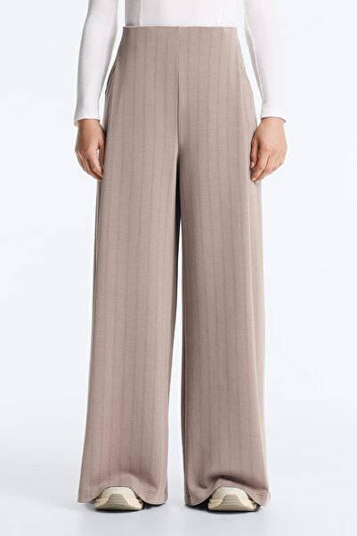 Oysho Yumuşak dokunuşlu modal kumaşlı çizgili geniş paça pantolon