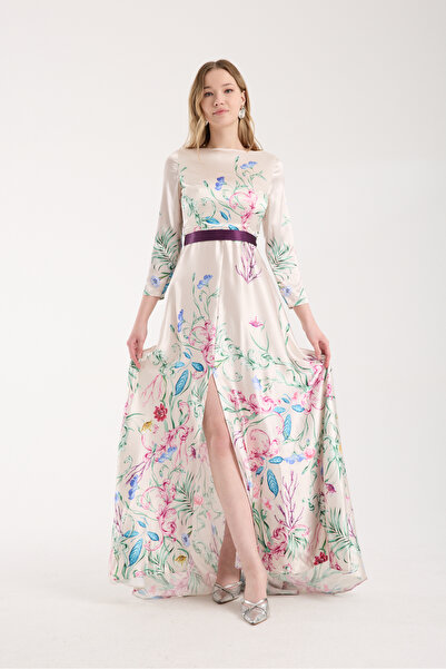 Stylish Stylish and very elegant beige satin dress