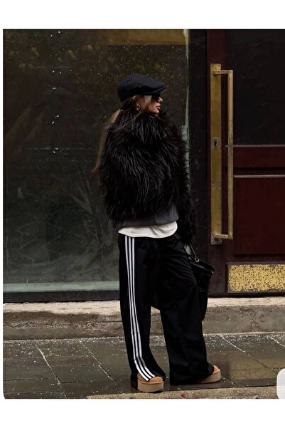 MAESTRO WOMAN Γυναικείο μαύρο ριγέ παντελόνι με τσέπες, άνετο και φαρδύ