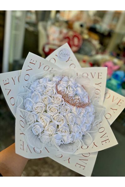 Buchetezie Women's Gift Bouquet Princess Bouquet with Soap Roses