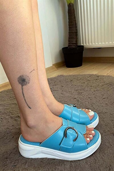 Difolia شبشب نسائي بإبزيم نعل مريح باللون الأزرق من Reso 130