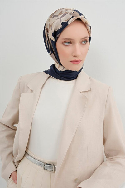 Armine Eșarfă de mătase Sura 9509DS