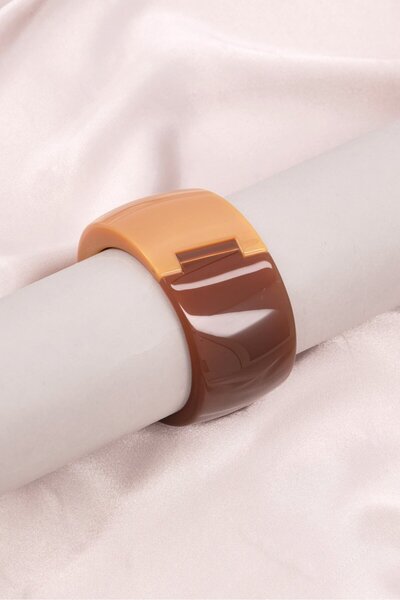 Calvin Klein Women KJ2RCD2901 Fashion Premium Bangle, Tan