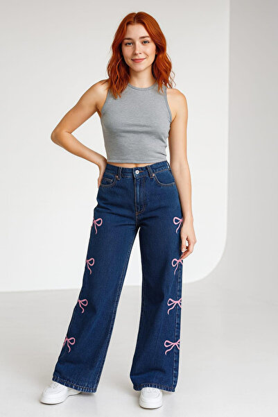 Swana Pantaloni de damă din denim largi, brodați cu panglică - Albastru denim