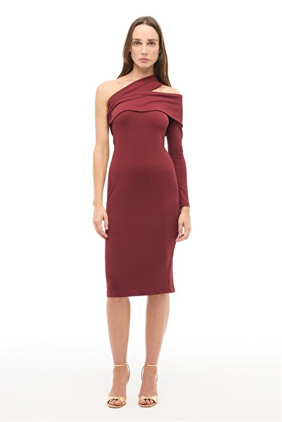 Perspective Burgundy Asymmetric Collar Slim Fit Below the Knee Dress