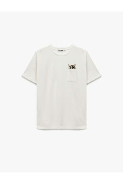 Koton Μπλουζάκι με κοντό μανίκι με λεπτομέρεια τσέπης, βαμβακερό λαιμόκοψη κα...