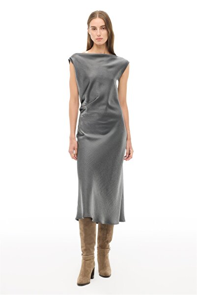 Perspective Black Degaje Collar Midi Dress