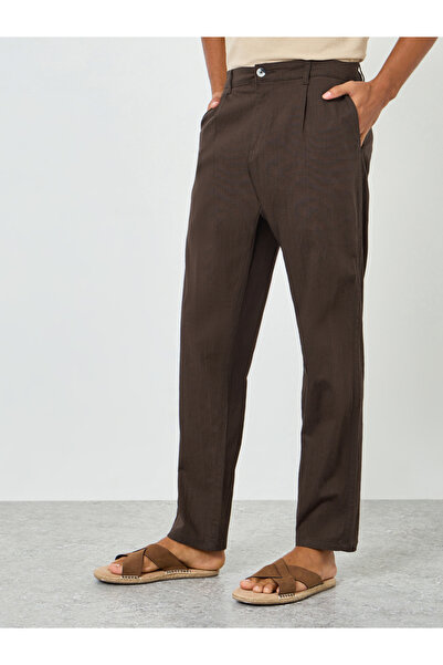 Styli Men Brown Pleated Tapered Linen Trousers