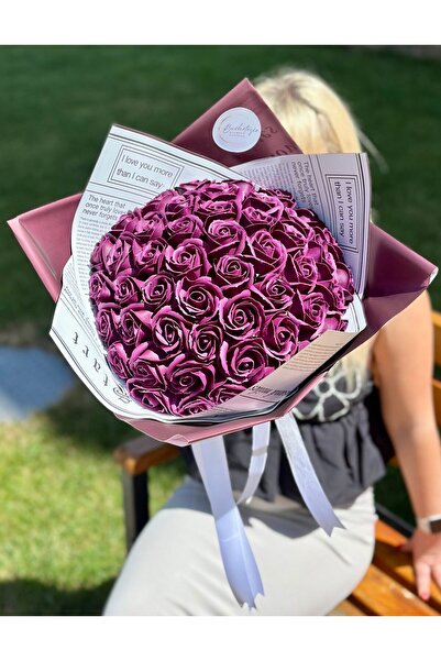 Buchetezie Buchet Cadou Femei Buchet Royal Amethyst cu Trandafiri de Săpun