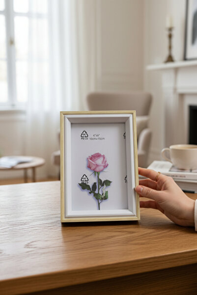 CaactuStore Wooden Picture Frame with Legs (Pvc Protected)