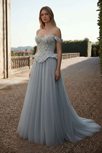 Hanımefendi Giyim فستان سهرة طويل بتصميم الأميرة مع أكتاف منخفضة وصدرية مطرزة...