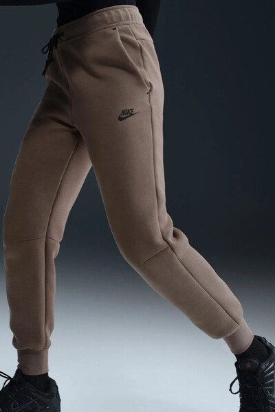 Nike Sportswear Tech Fleece Standard Fit Mid Rise Jogger Women's Sweatpants D...
