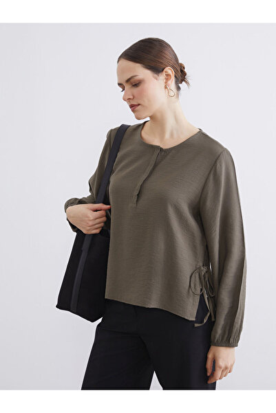 LC Waikiki Shining Choices from Shining Store Zero Roba Collar Textured Blouse