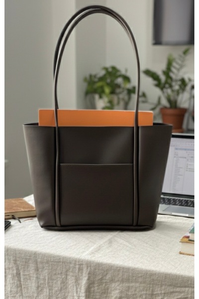 Madame Brown Large Size Shoulder Bag with Zipper & Pockets